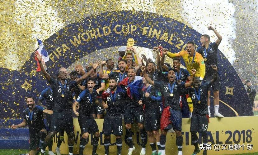 德保罗：梅西的表现无法解释，你只要尽情享受就行（德保罗：梅西的神奇无需解释，只管欣赏就好）