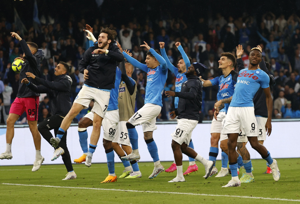 篮球篮网新援表现稳定