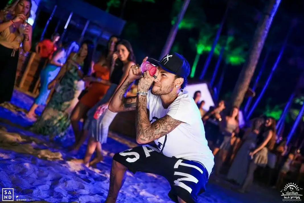 迪马：麦肯尼、孔塞桑和卡瓦尔单独训练，热格罗瓦可能出战（迪马：麦肯尼、孔塞桑与卡瓦尔进行个人训练，热格罗瓦有望出场）