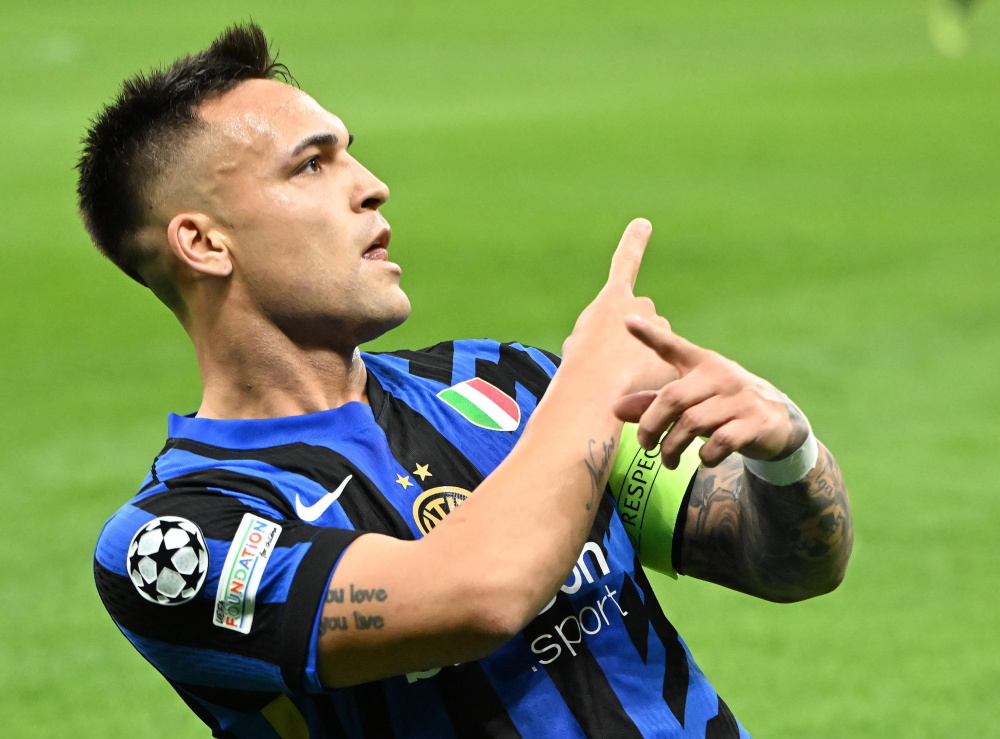 阿莫林：在曼联的一年多时间里真的很难，我在许多方面有改变