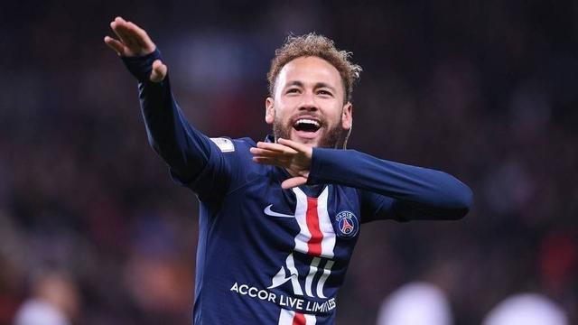 赵睿首秀半场3中3贡献8分2助，周琦3中3拿6分3帽（赵睿迎首秀半场3投全中砍8分2助攻，周琦同样3投全中收6分3次封盖）