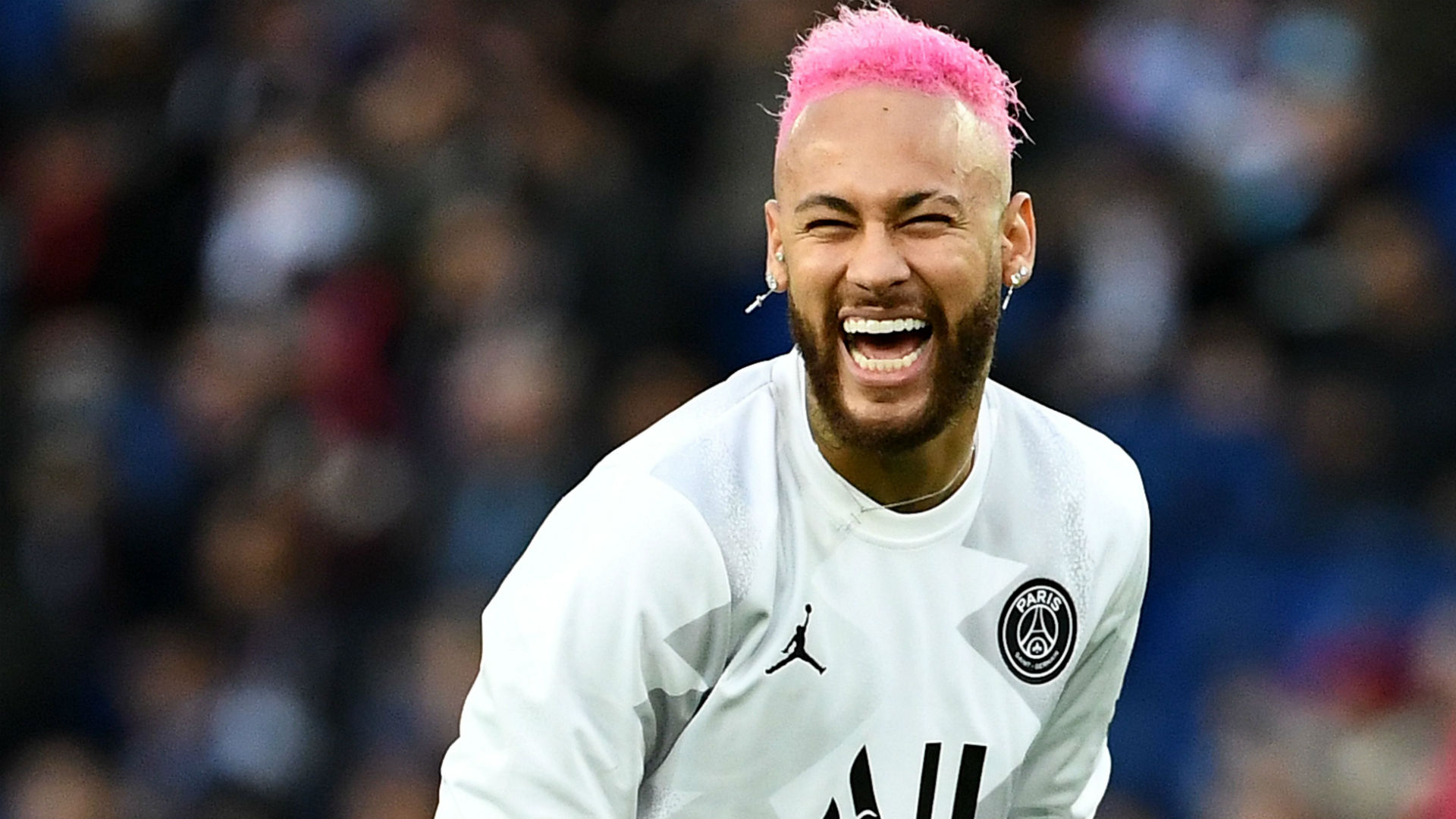 RMC：帕尔多仍面临国家队选择困境，西班牙与比利时机会各异（RMC：帕尔多仍纠结国家队归属，西班牙与比利时机会不一）