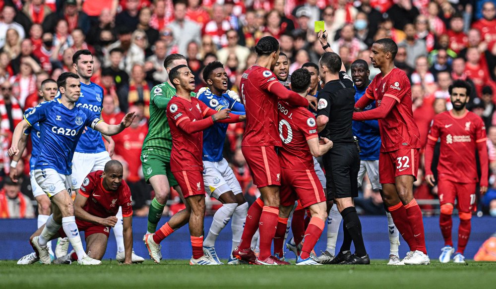 卡什：夏窗我收到好几份报价，但我就想留在维拉，我喜欢这里（卡什：夏窗收到多份报价仍选择留在维拉，我很喜欢这里）