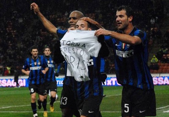 5-1到5-4！12.1亿豪门面对提款机惊险19连胜 神锋英超100球破纪录（从5-1到5-4！12.1亿豪门对阵提款机险保19连胜 神锋英超百球创纪录）