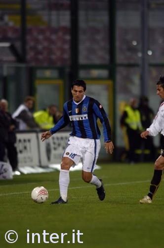 如何提升长传球的精准度？（怎样提高长传球的命中率？）